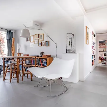 Eiffel Tower Penthouse Apartment Paris